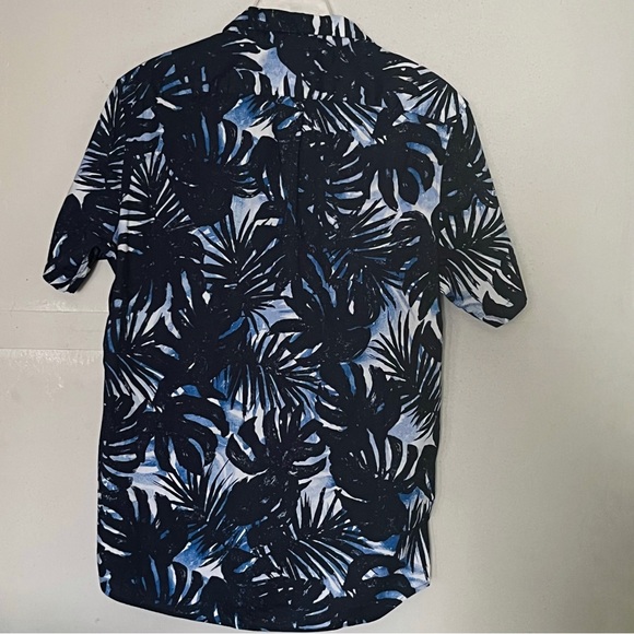 Michael Kors palm print shirt - Picture 3 of 5